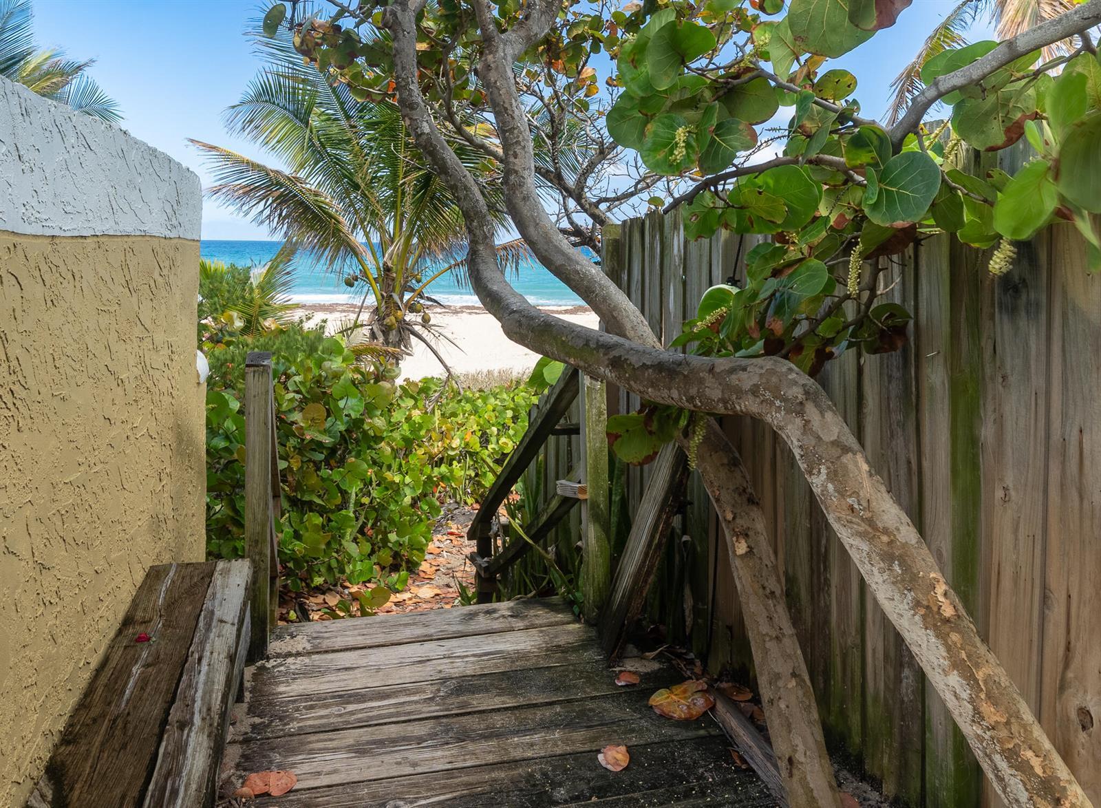 205 Coral Road # 1, Boynton Beach FL 33435 photo 3