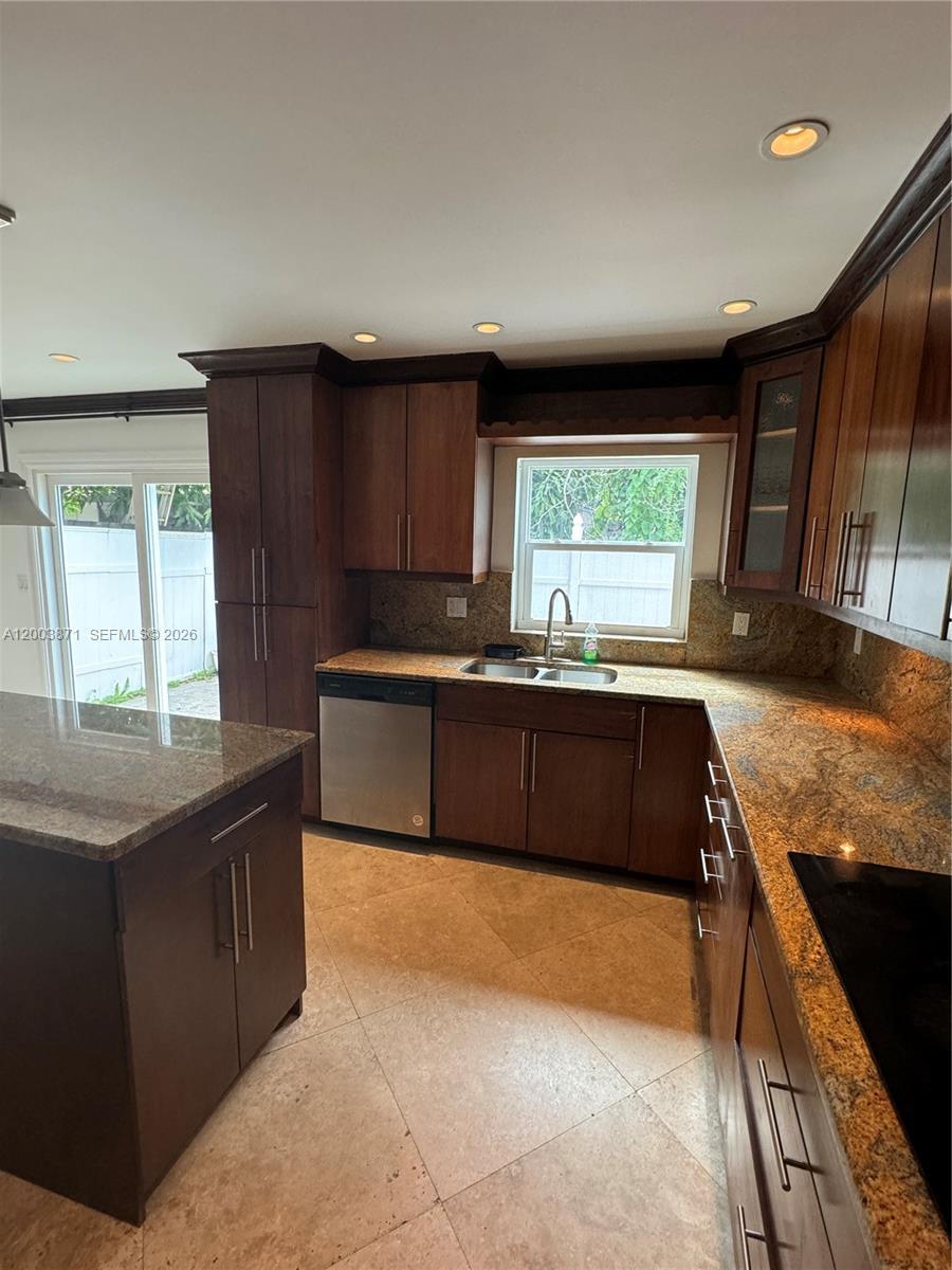 3920 Woodside Dr # 2, Coral Springs FL 33065 photo 5