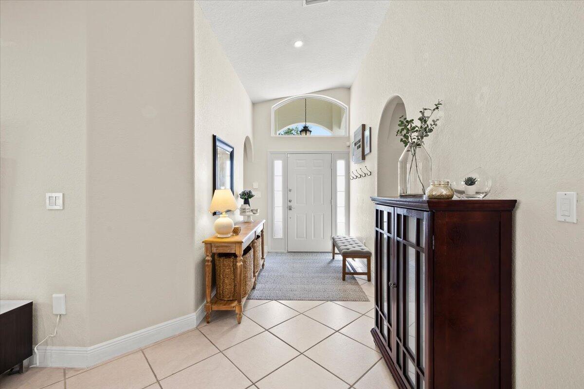 14525 NW 88th Avenue, Miami Lakes FL 33018 photo 3