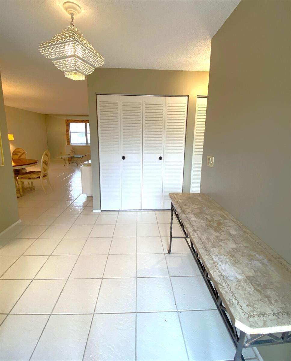 180 Sarita Court, Royal Palm Beach FL 33411 photo 2
