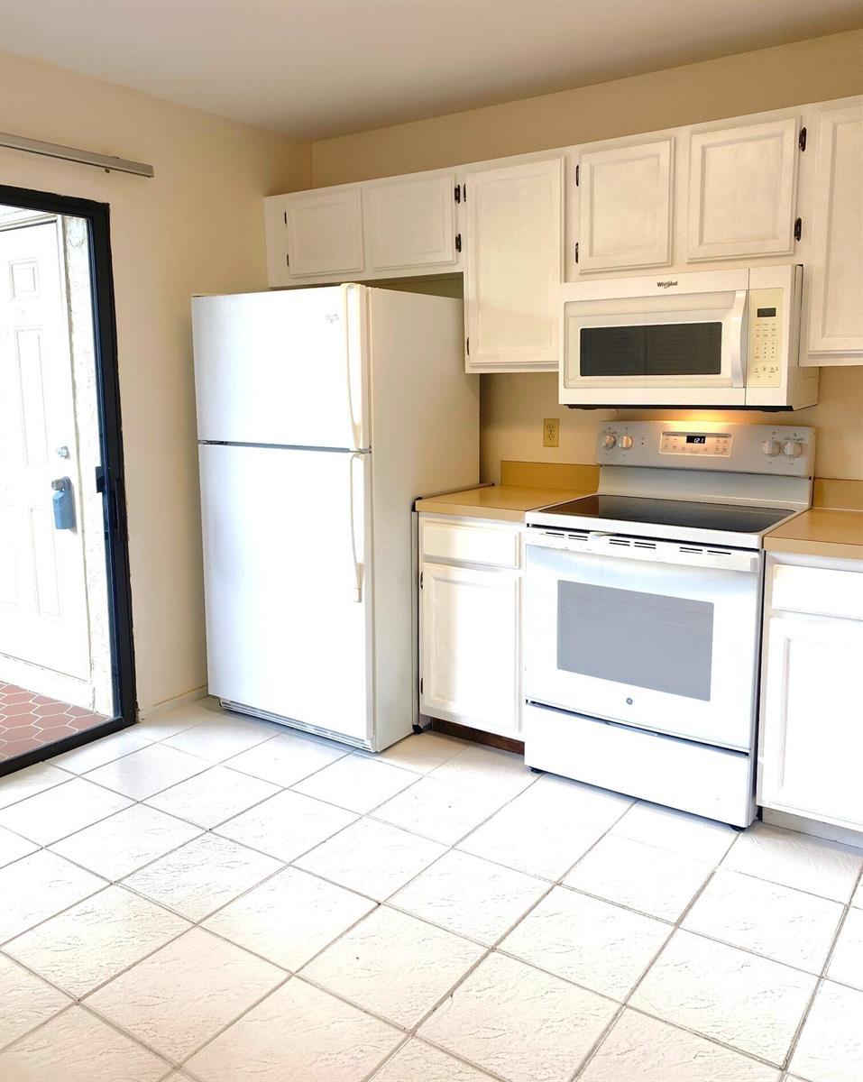180 Sarita Court, Royal Palm Beach FL 33411 photo 3