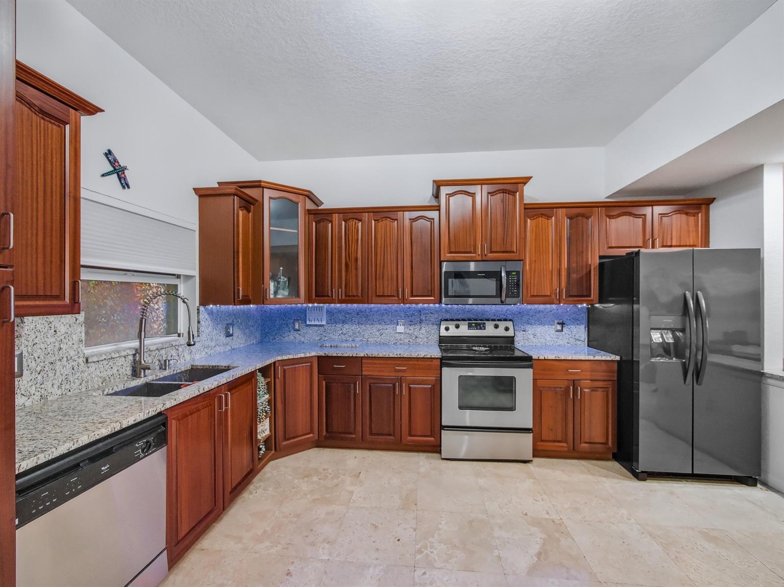 1610 Presidential Way # 207, West Palm Beach FL 33401 photo 5