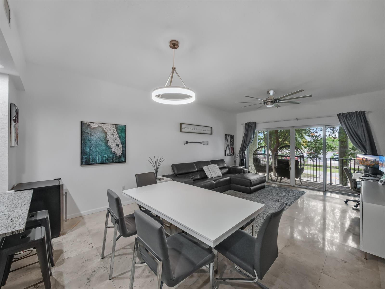 1610 Presidential Way # 207, West Palm Beach FL 33401 photo 4