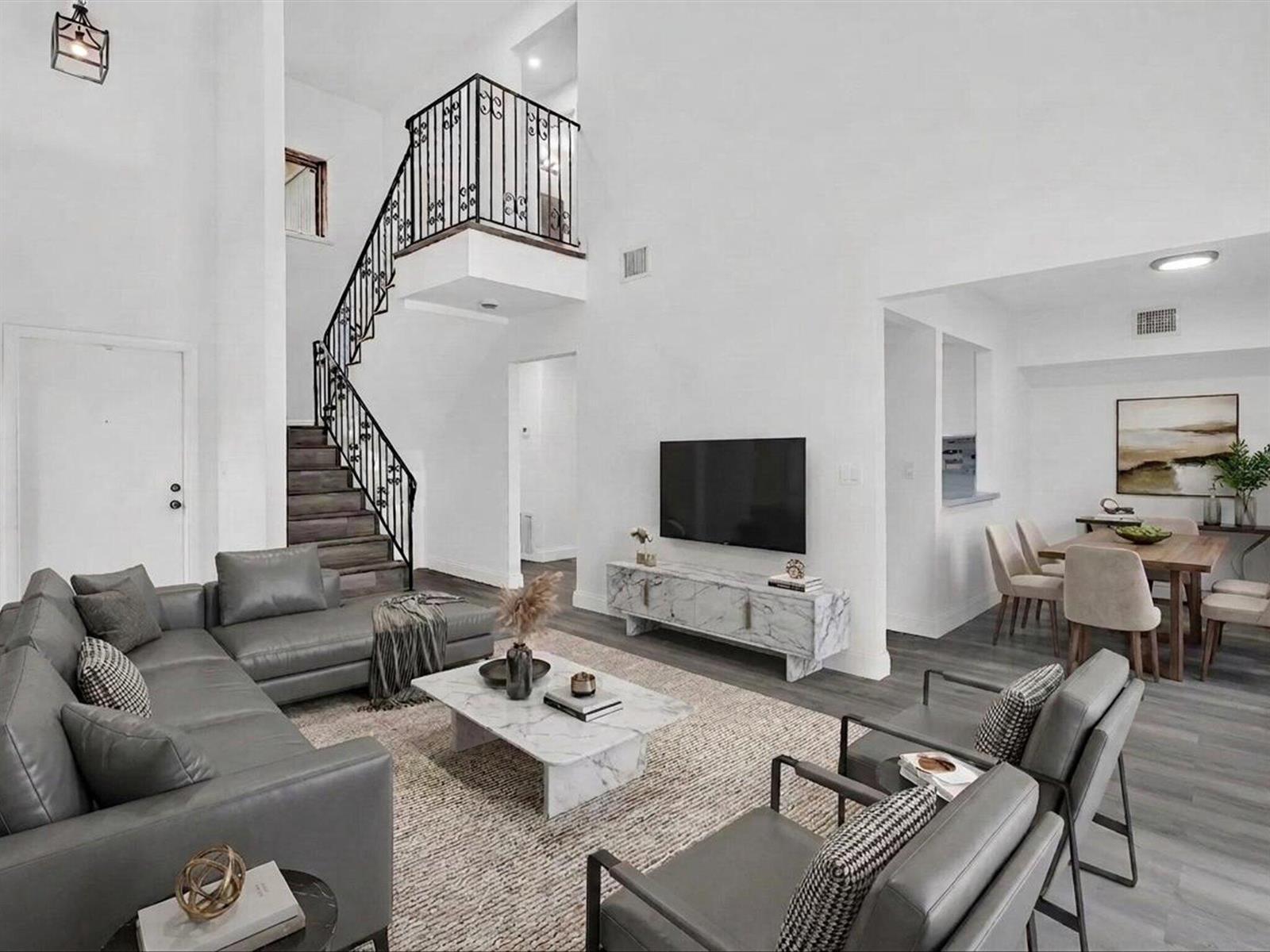 3841 Farragut Street, Hollywood FL 33021 photo 4