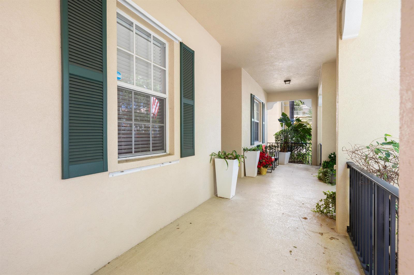 310 San Remo Drive, Jupiter FL 33458 photo 5