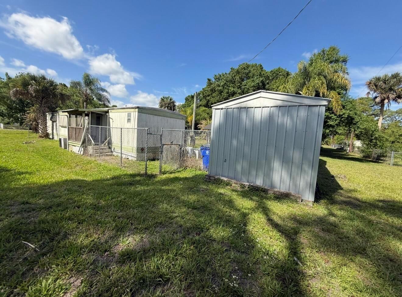 17315 Brinkerhoff Lane, Okeechobee FL 34974 photo 2