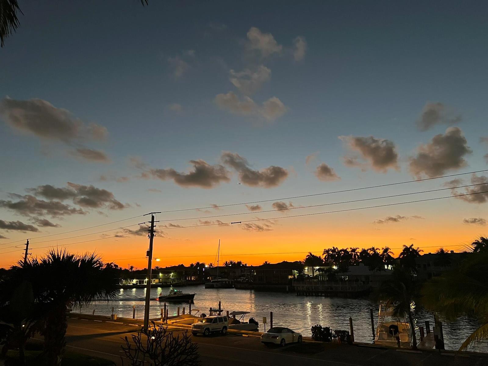 1041 Hillsboro Mile # 18, Hillsboro Beach FL 33062 photo 2