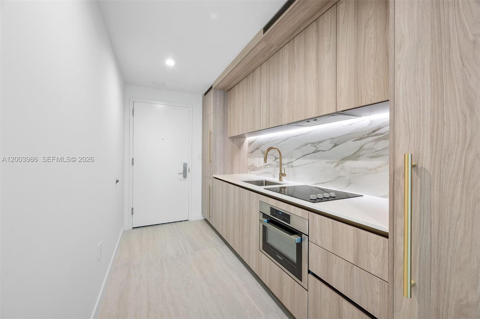 77 SE 5th Street # 3005, Miami FL 33131 photo 4