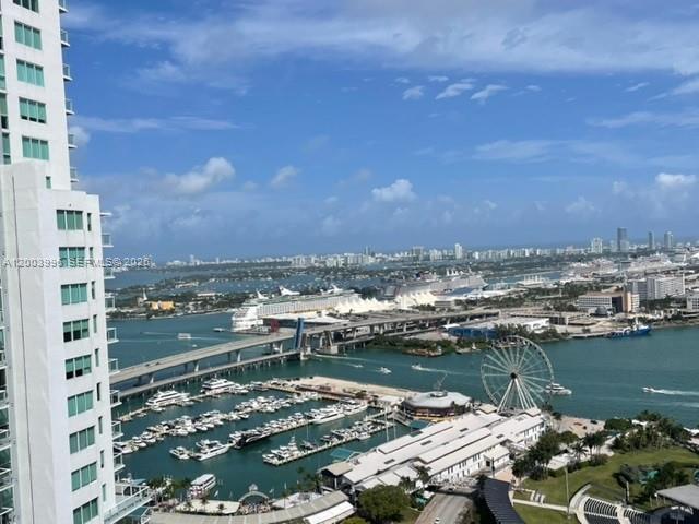 253 2nd St # 3807, Miami FL 33132 photo 2