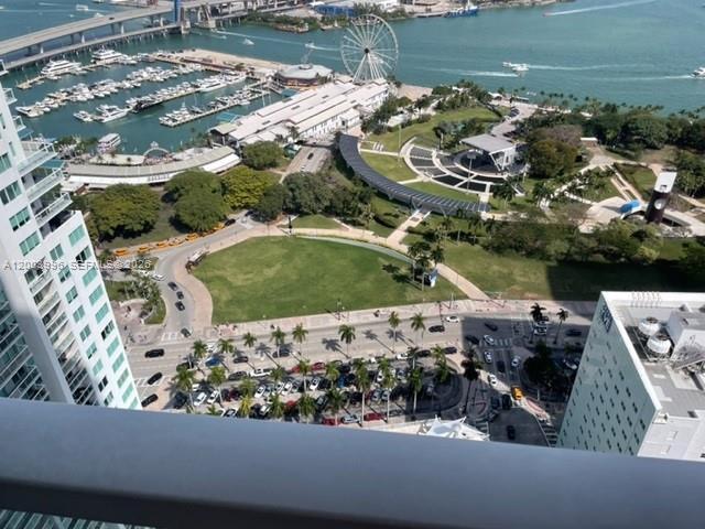 253 2nd St # 3807, Miami FL 33132 photo 5