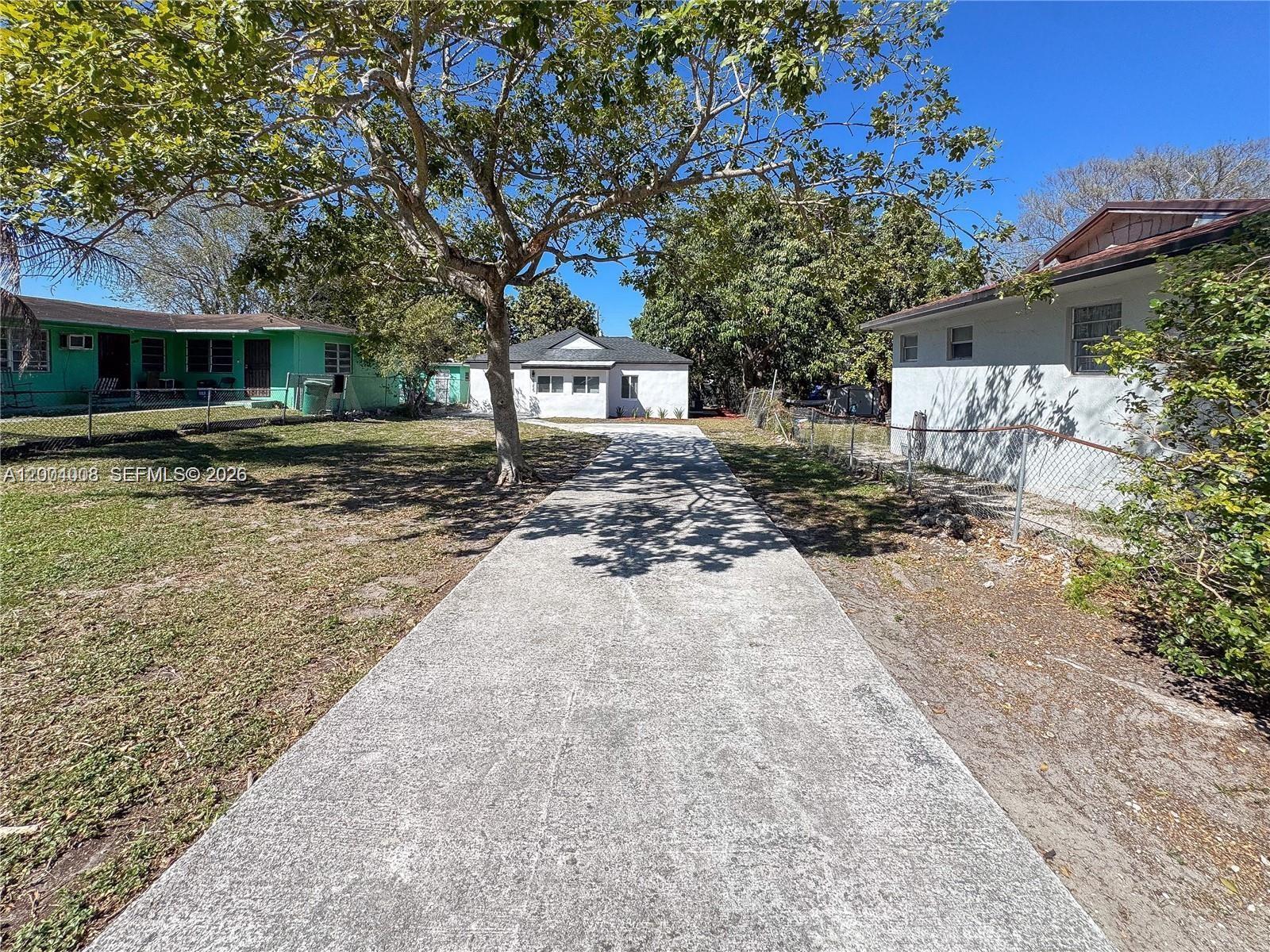 2255 NW 60th St, Miami FL 33142 photo 3