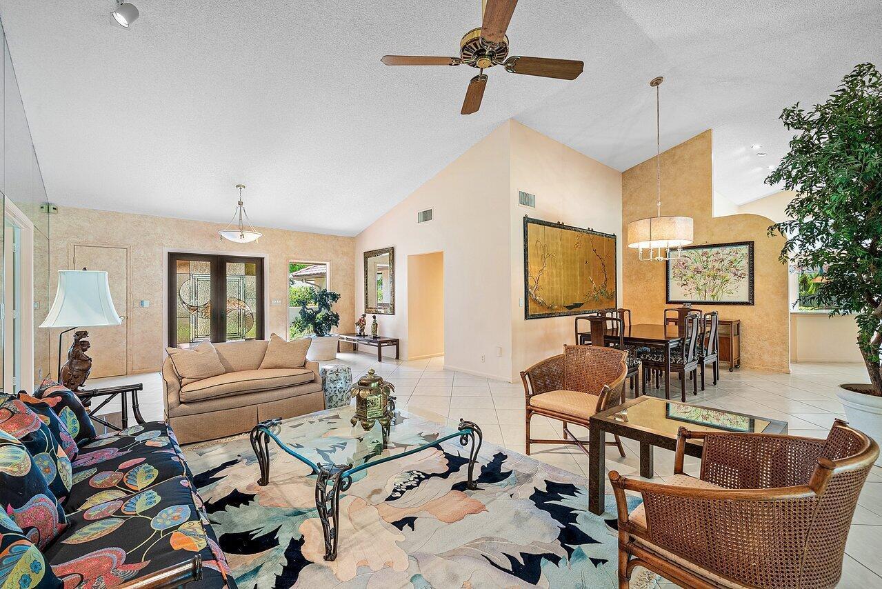 10215 Boca Woods Lane, Boca Raton FL 33428 photo 3