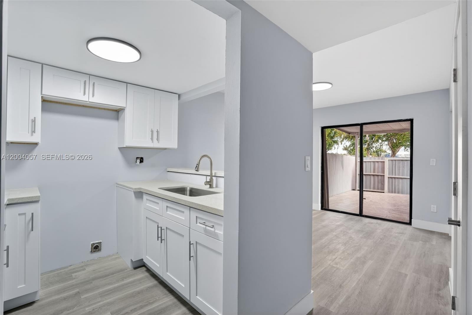 2276 W 56th St # 109, Hialeah FL 33016 photo 4