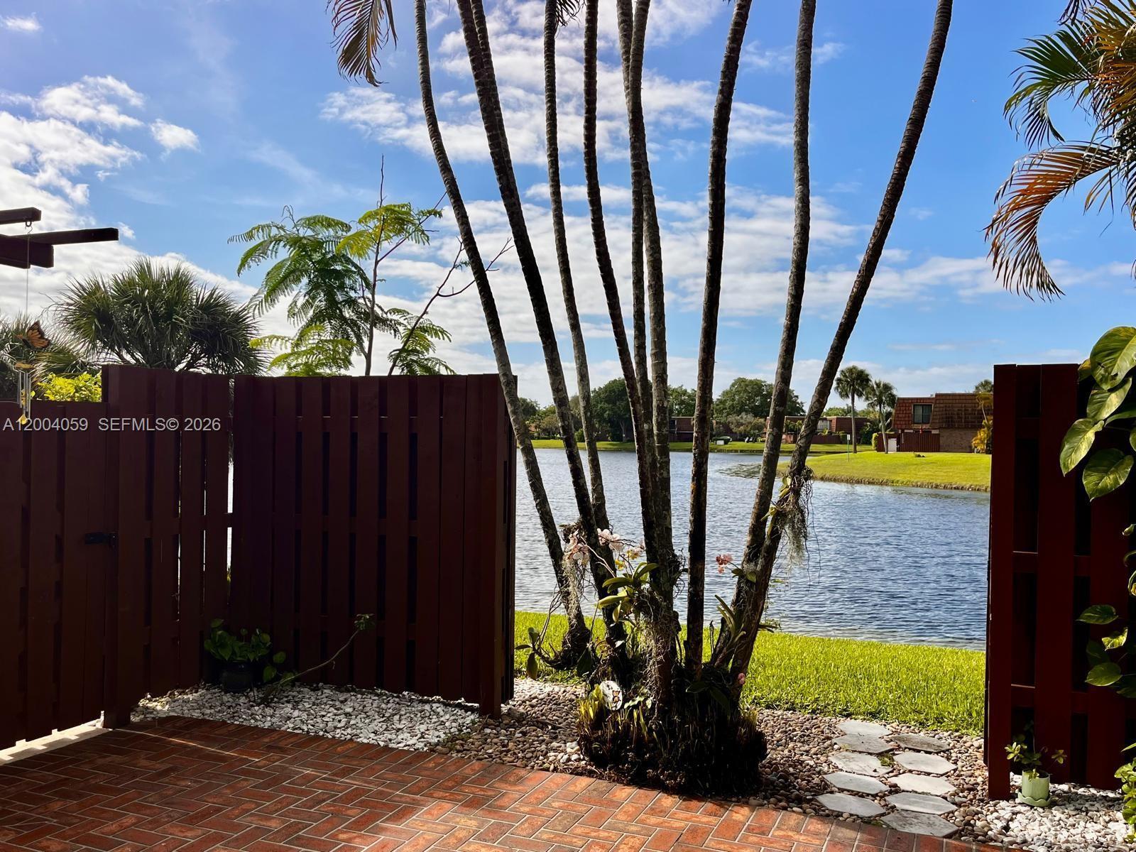11912 SW 11th Ct, Davie FL 33325