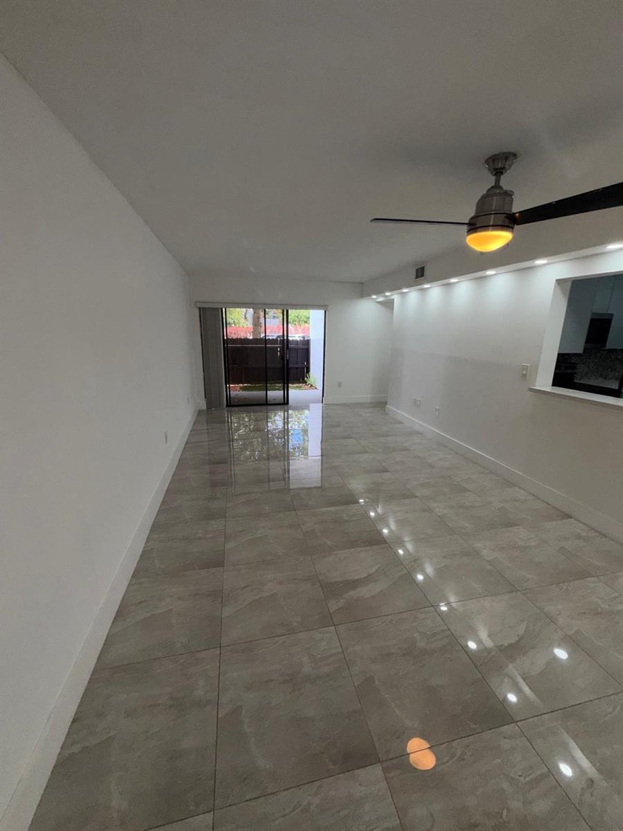 9405 Fontainebleau Boulevard # 109, Miami FL 33172 photo 2