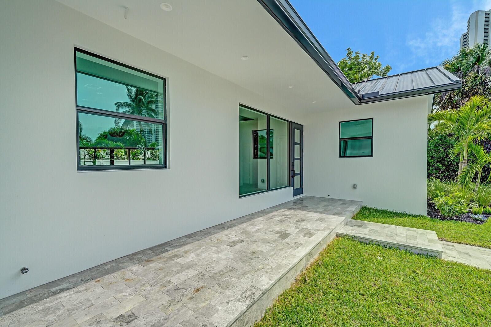 1248 N Harbor Drive, Singer Island FL 33404 photo 5