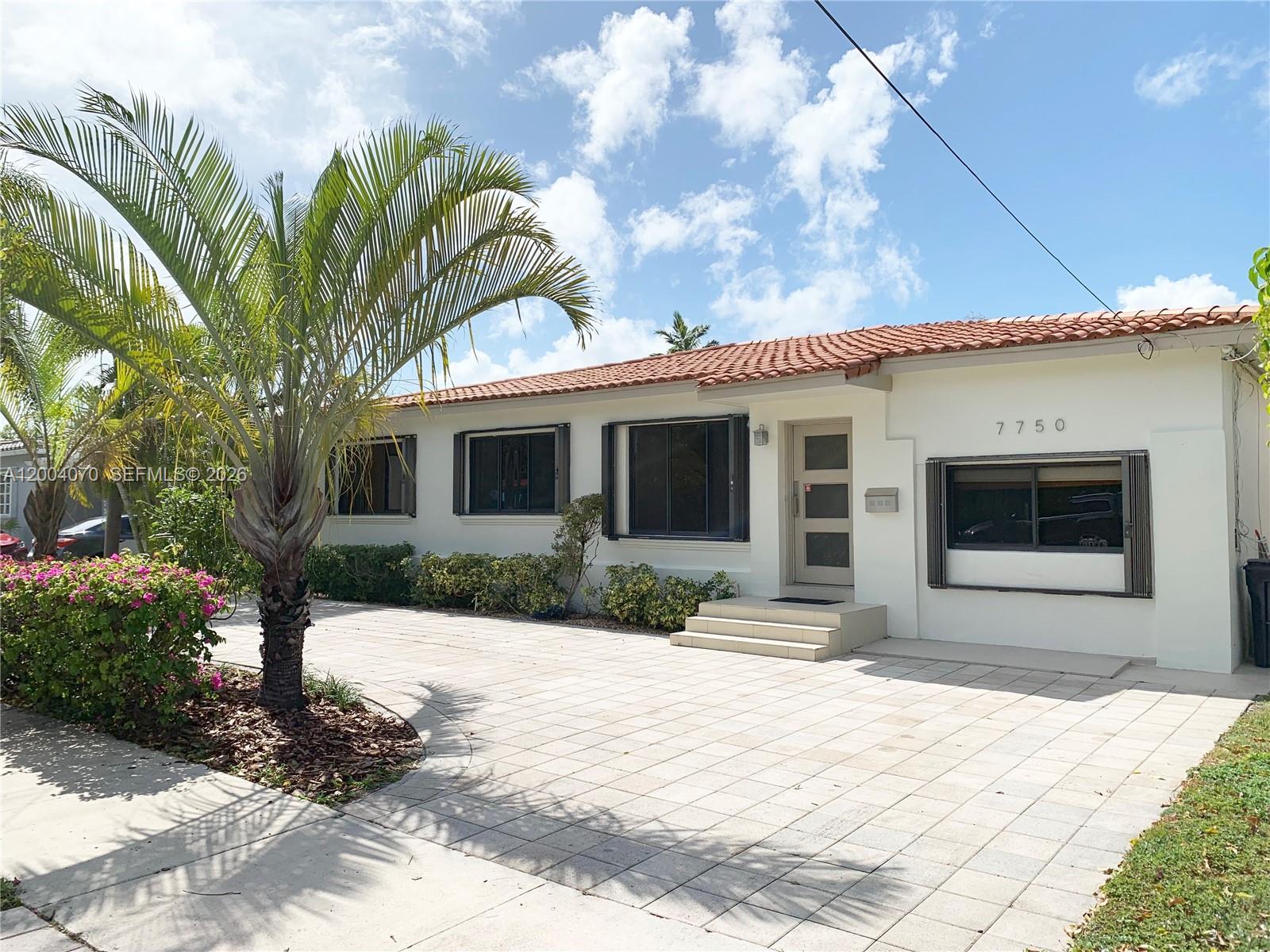 7750 Noremac Ave, Miami Beach FL 33141 photo 2