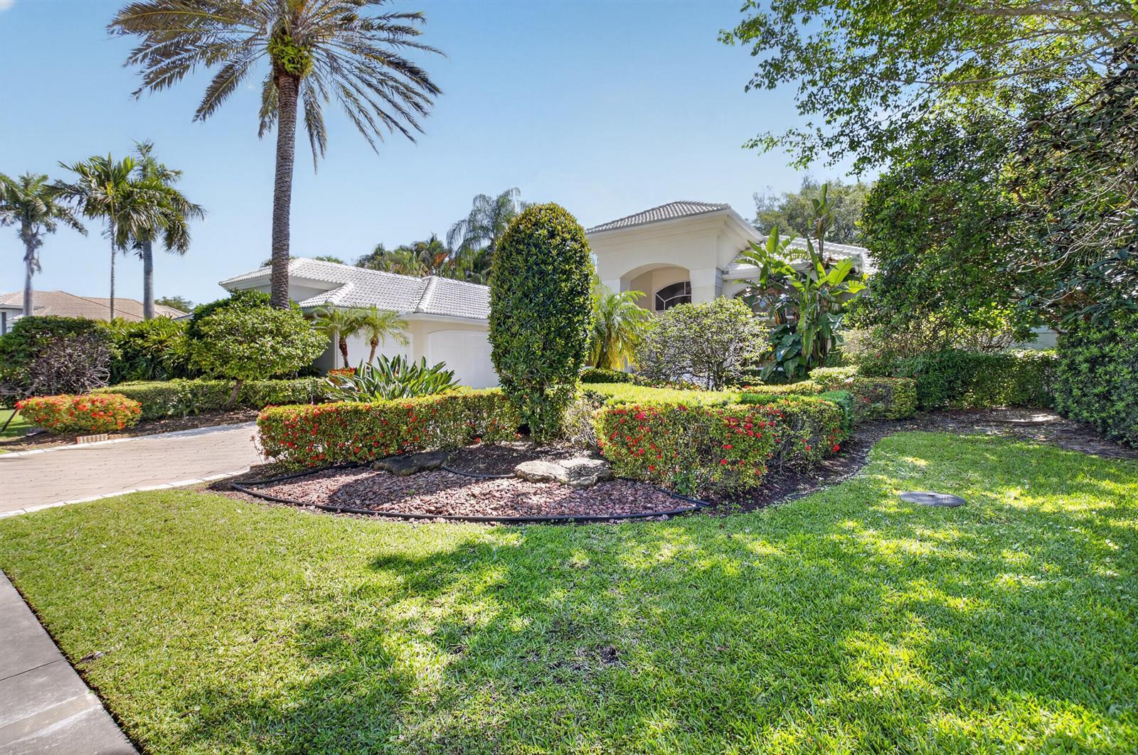 21650 Frontenac Court, Boca Raton FL 33433 photo 2