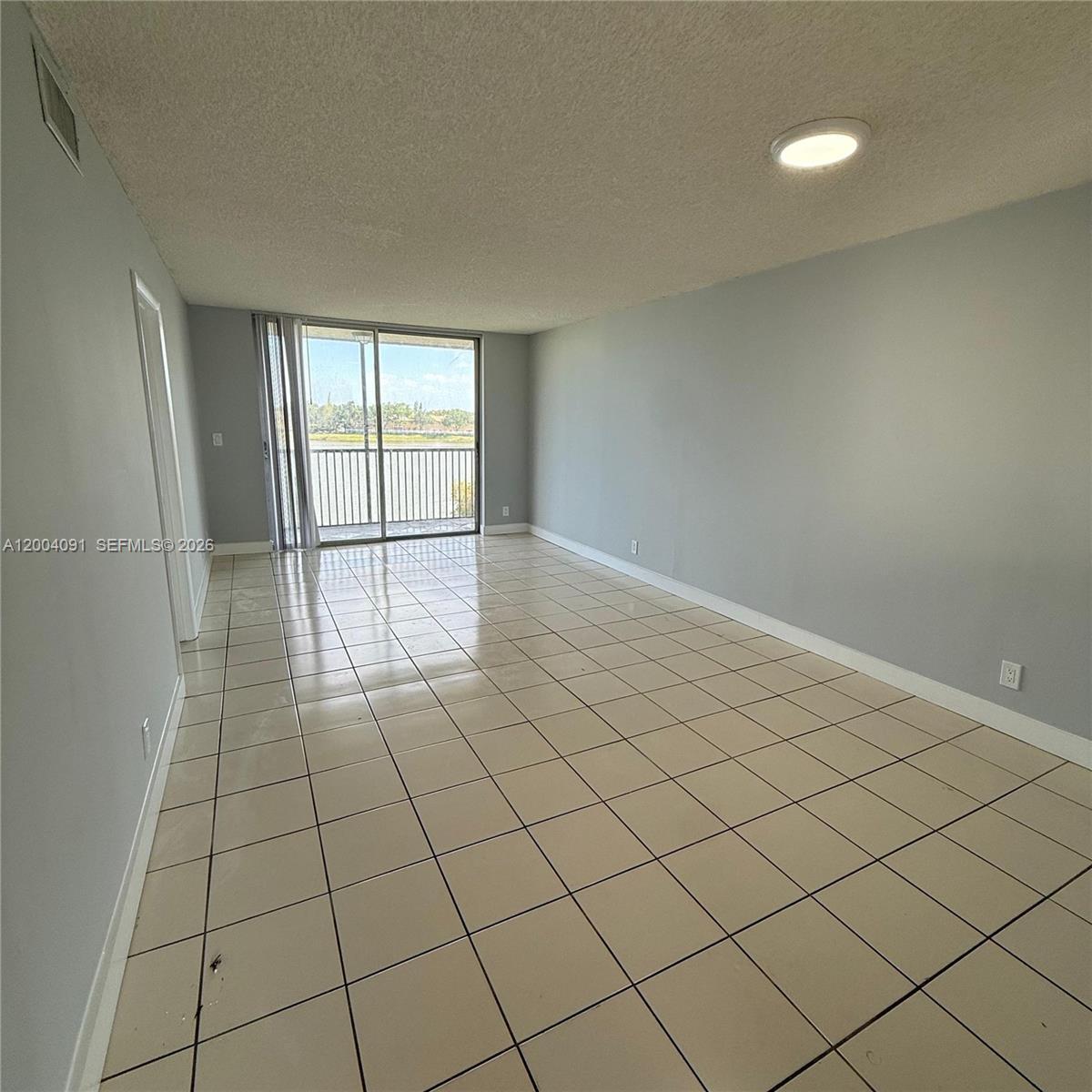 8710 N Sherman Cir # 305, Miramar FL 33025 photo 2