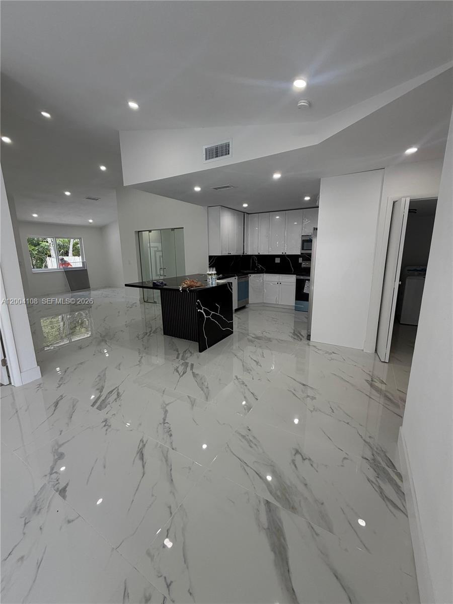8981 SW 5th Ln, Miami FL 33174