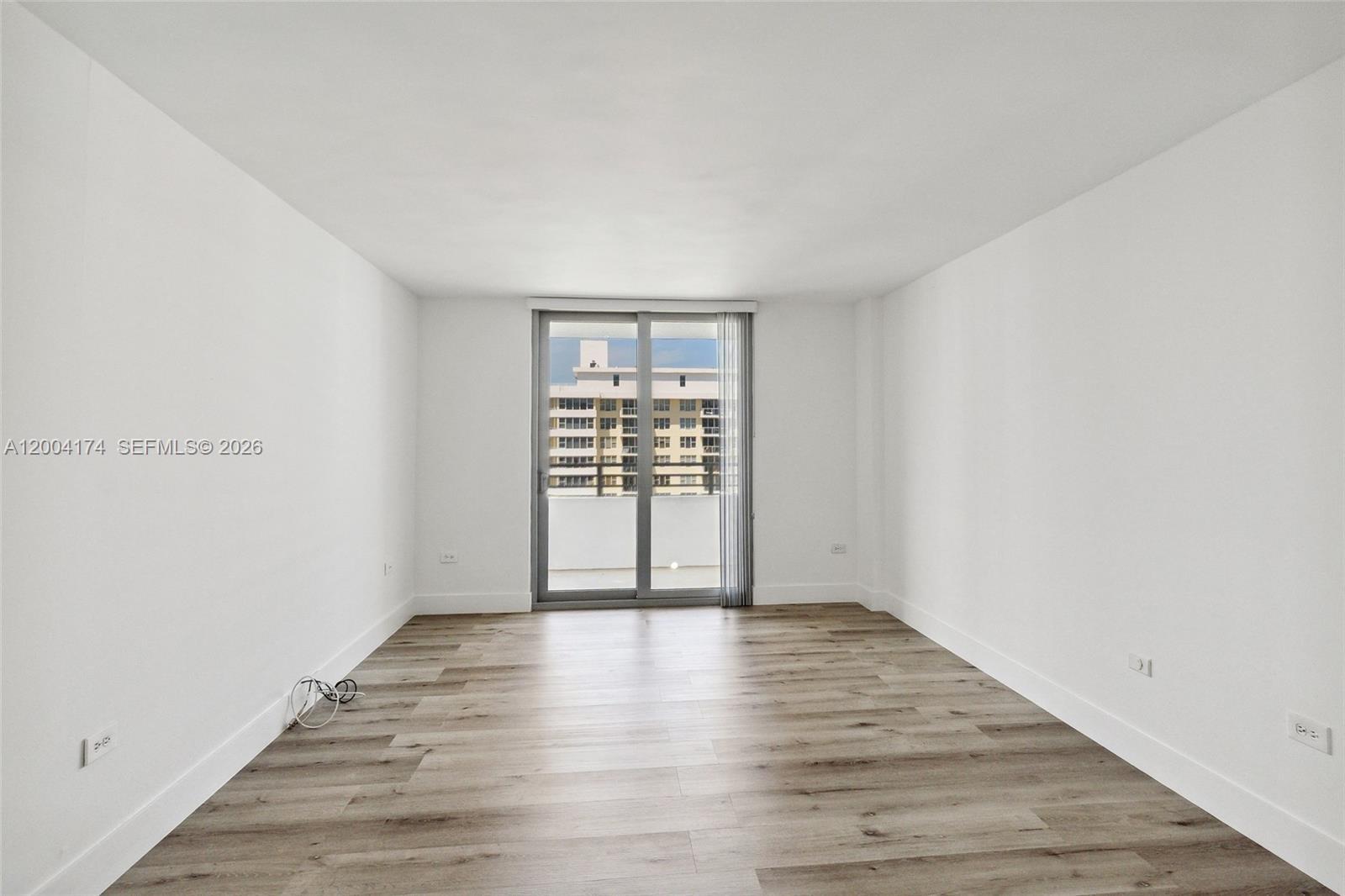 5555 Collins Ave # 15V, Miami Beach FL 33140 photo 5