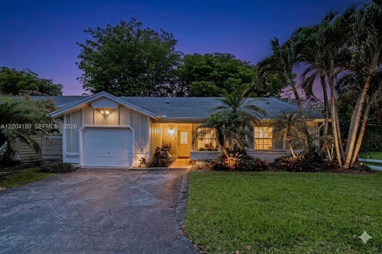 14812 SW 140th Pl, Miami FL 33186 photo 3