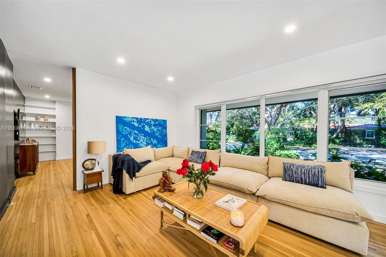 1010 Placetas Ave, Coral Gables FL 33146 photo 5