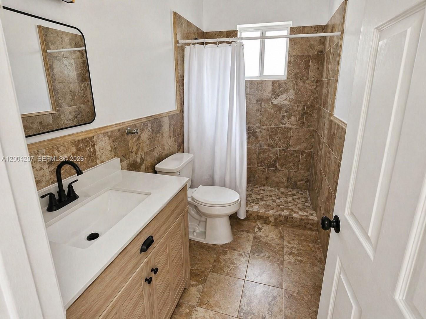 426 SW 26th Rd, Miami FL 33129 photo 4