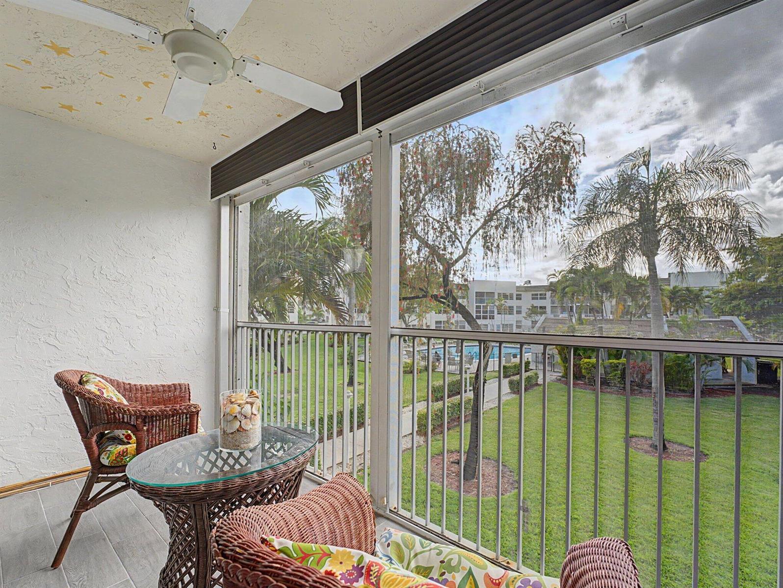 6800 Royal Palm Boulevard # 207f, Margate FL 33063