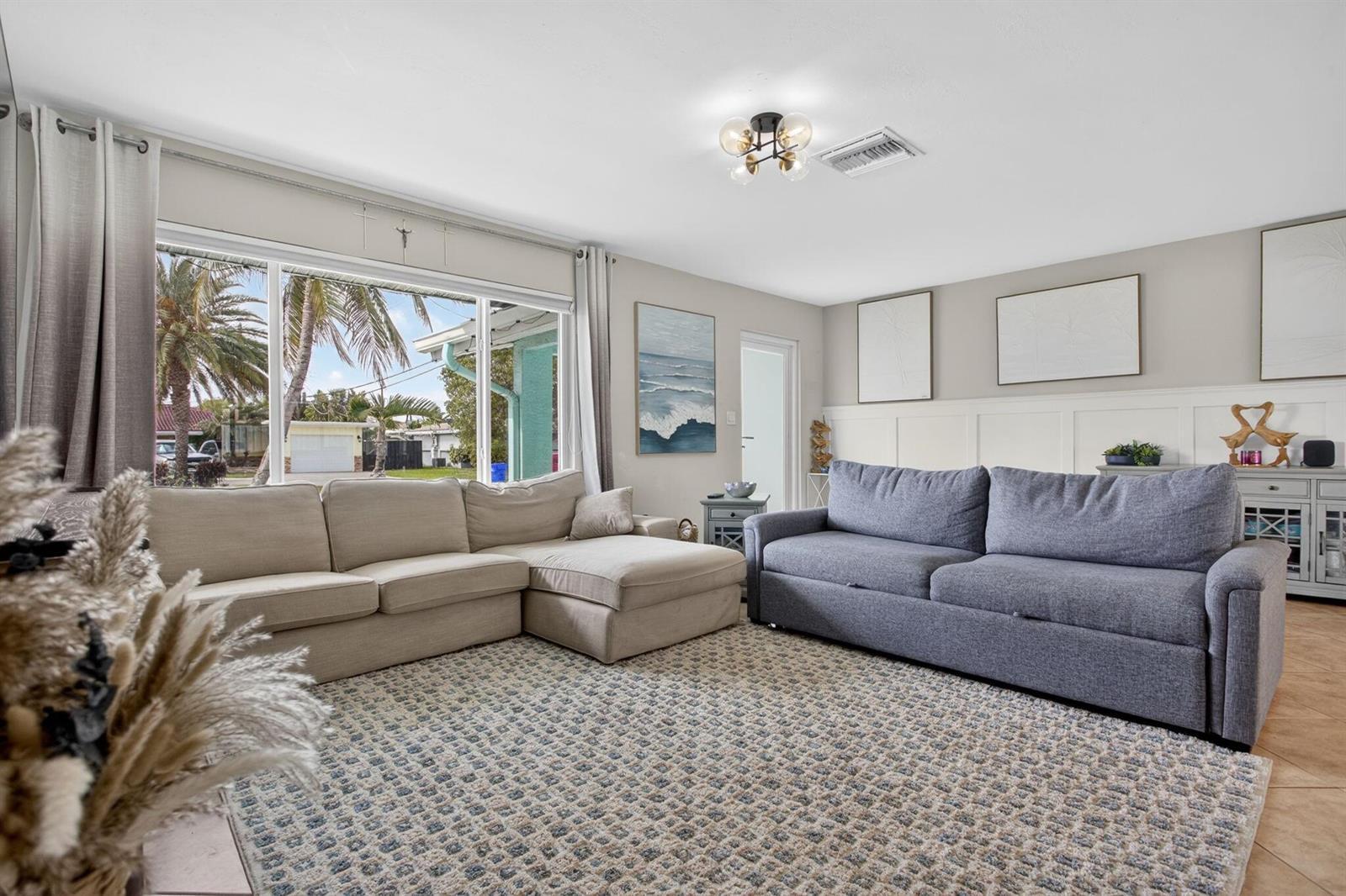 571 SE 14th Street, Pompano Beach FL 33060 photo 5