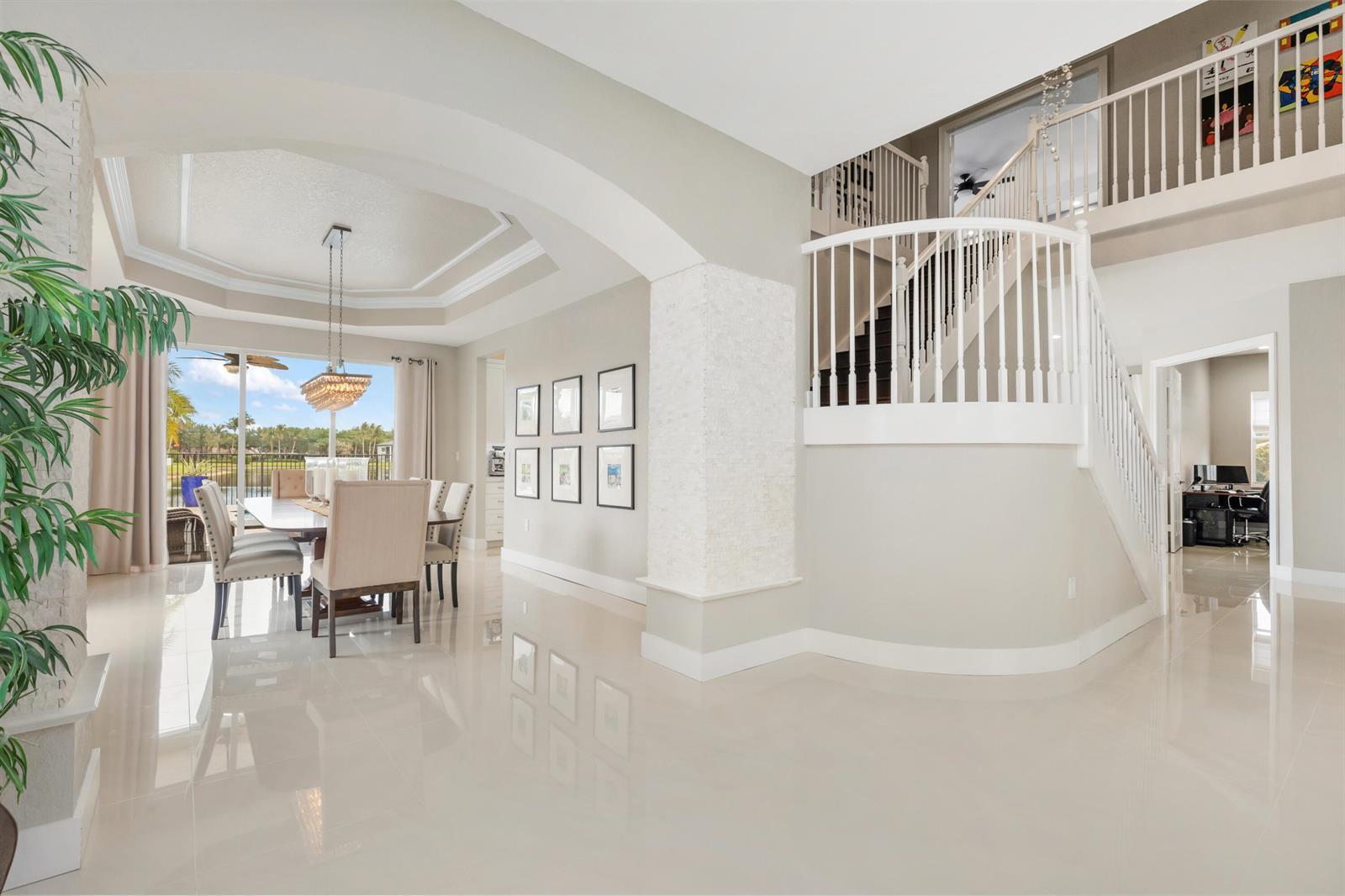 19132 Streamside Court, Boca Raton FL 33498 photo 5