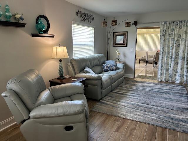 5451 Mariesa Avenue, West Palm Beach FL 33417 photo 4