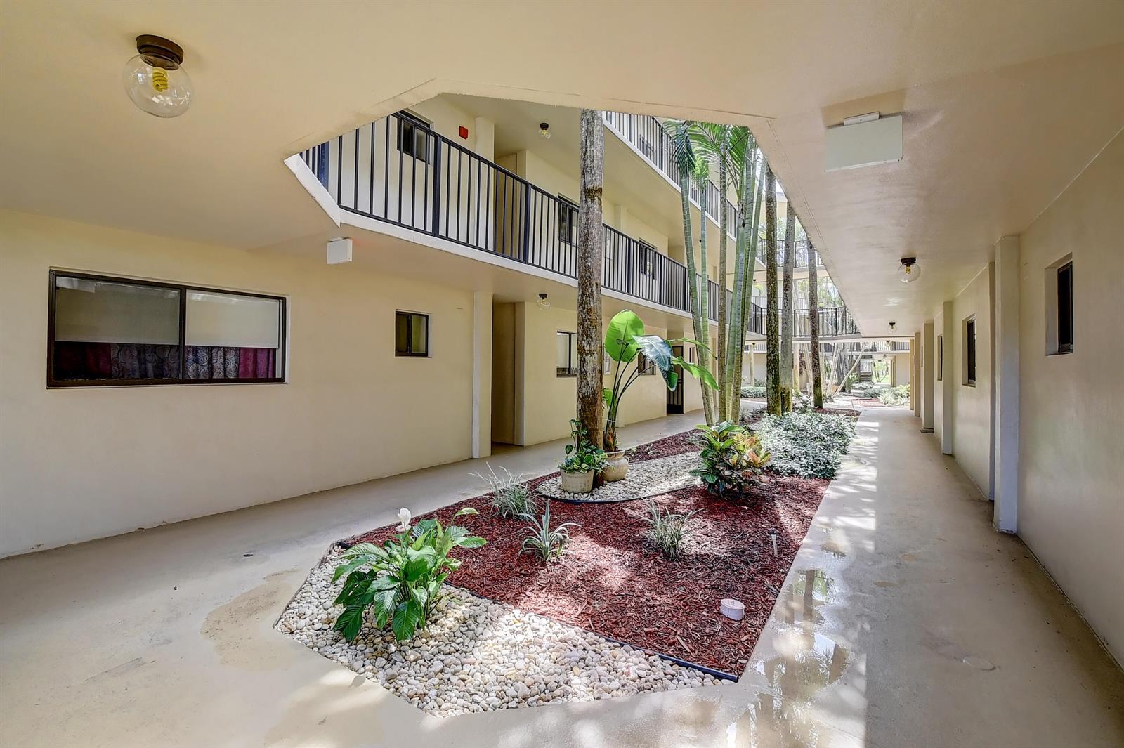 5370 Las Verdes Circle # 324, Delray Beach FL 33484 photo 5