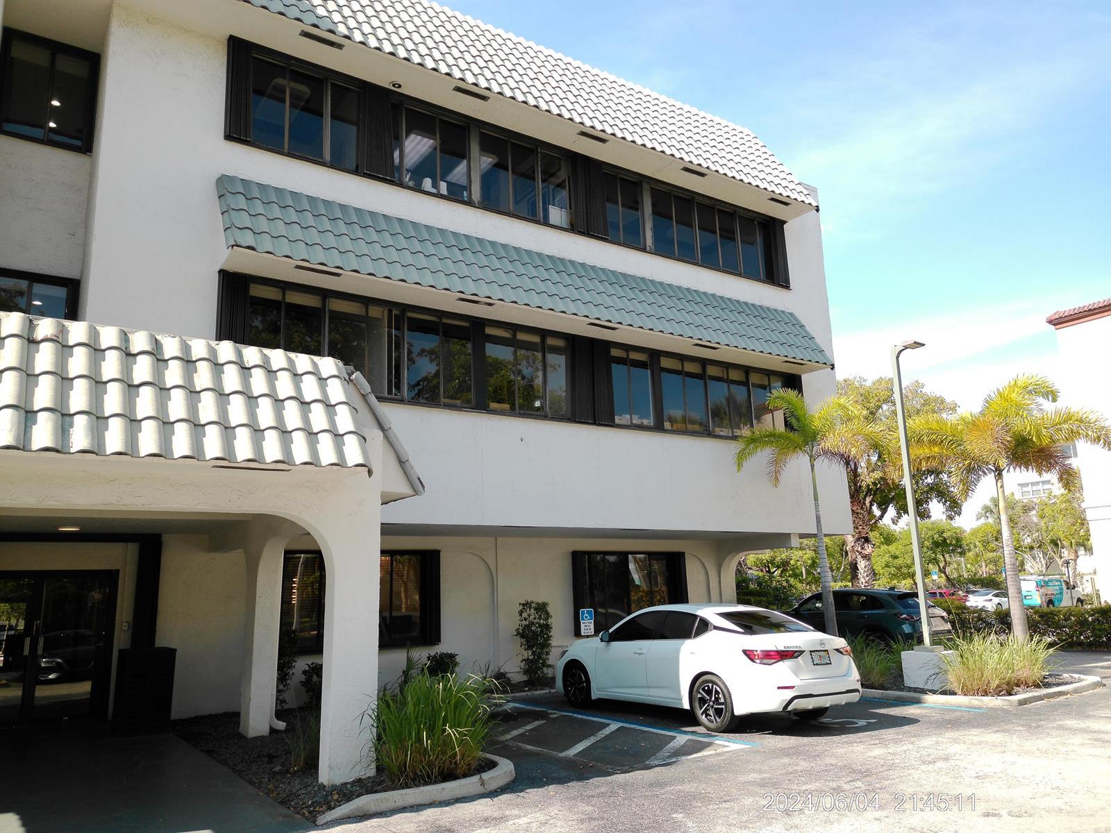 200 W Palmetto Park Road, Boca Raton FL 33432 photo 4