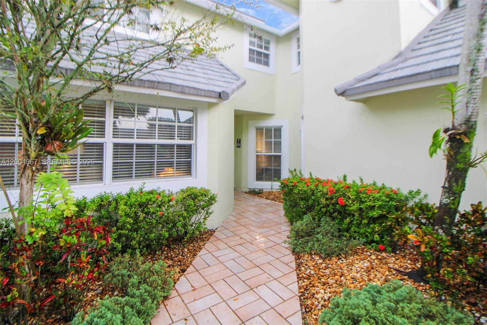 9929 NW 49th Ter, Doral FL 33178 photo 3