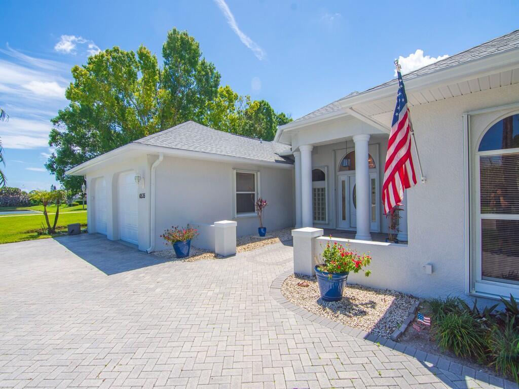 6535 35th Place, Vero Beach FL 32966 photo 2