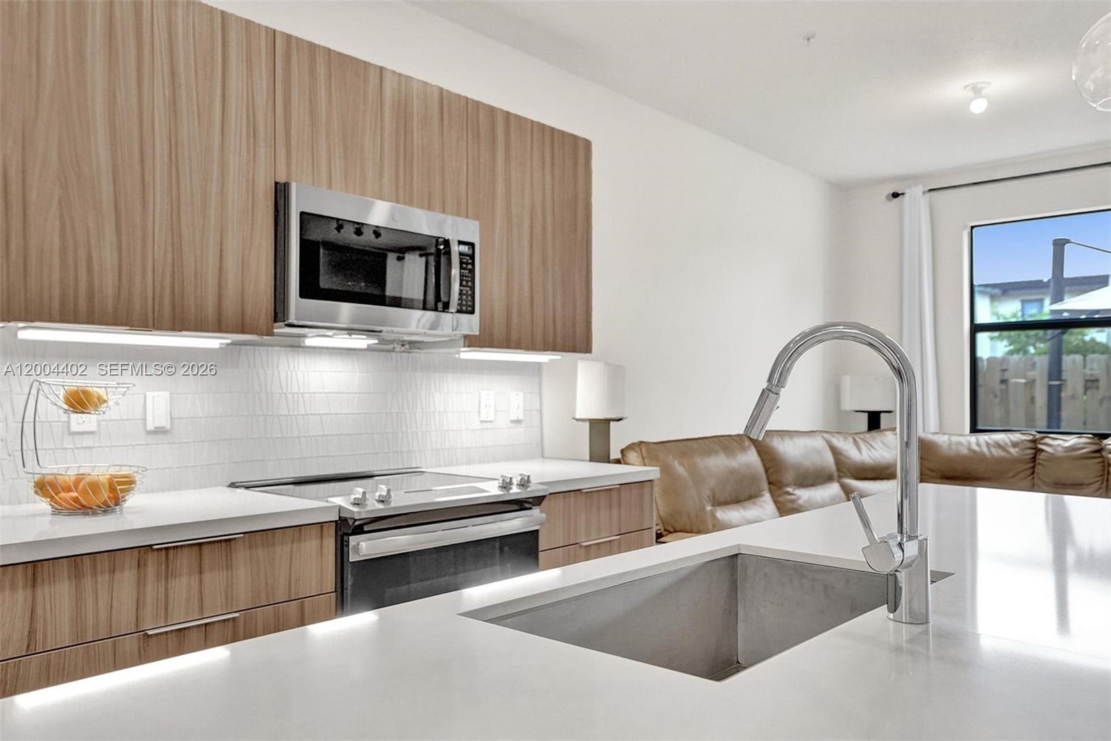 10437 NW 82nd St # 5, Doral FL 33178 photo 4
