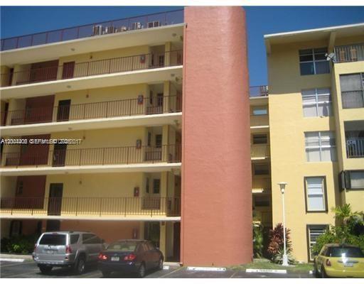 8775 Park Blvd # 305, Miami FL 33172 photo 2