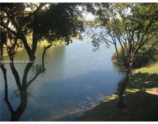 8775 Park Blvd # 305, Miami FL 33172 photo 4