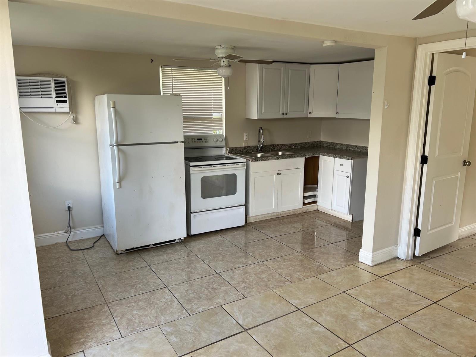 8269 NW 1st Place # 2, Miami FL 33150 photo 2