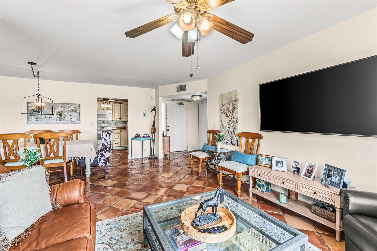 8541 W Boca Glades Blvd Boulevard W # H, Boca Raton FL 33434 photo 4