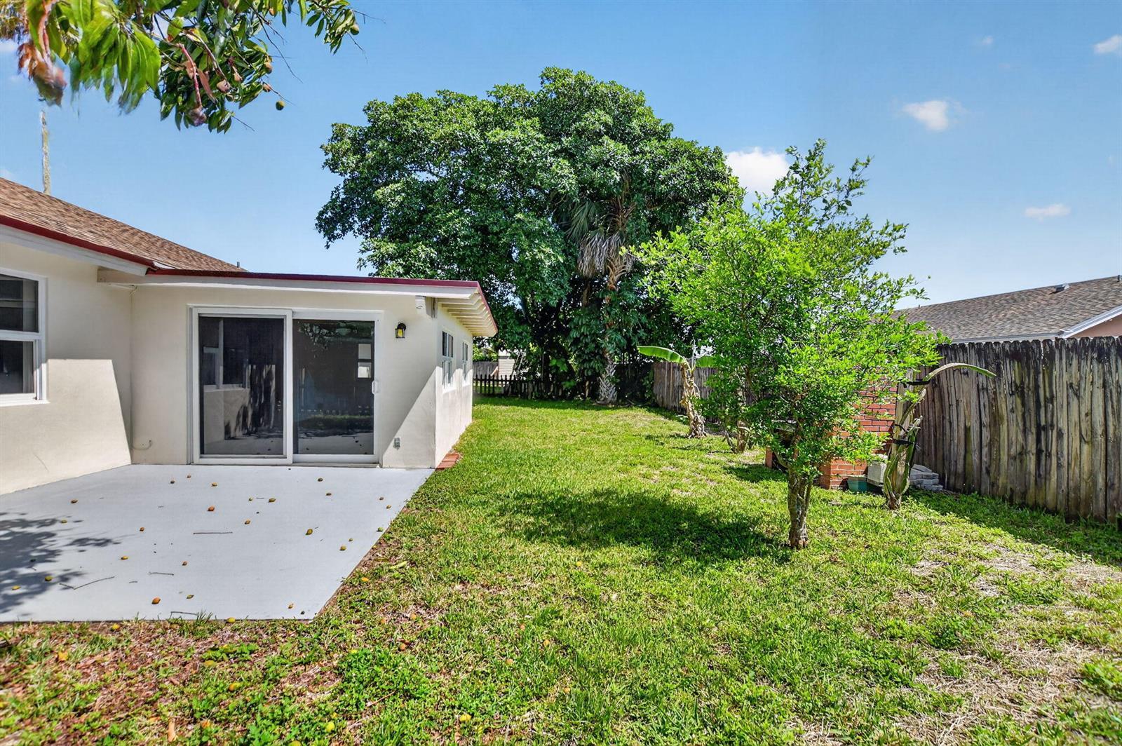 19486 Delaware Circle, Boca Raton FL 33434 photo 3