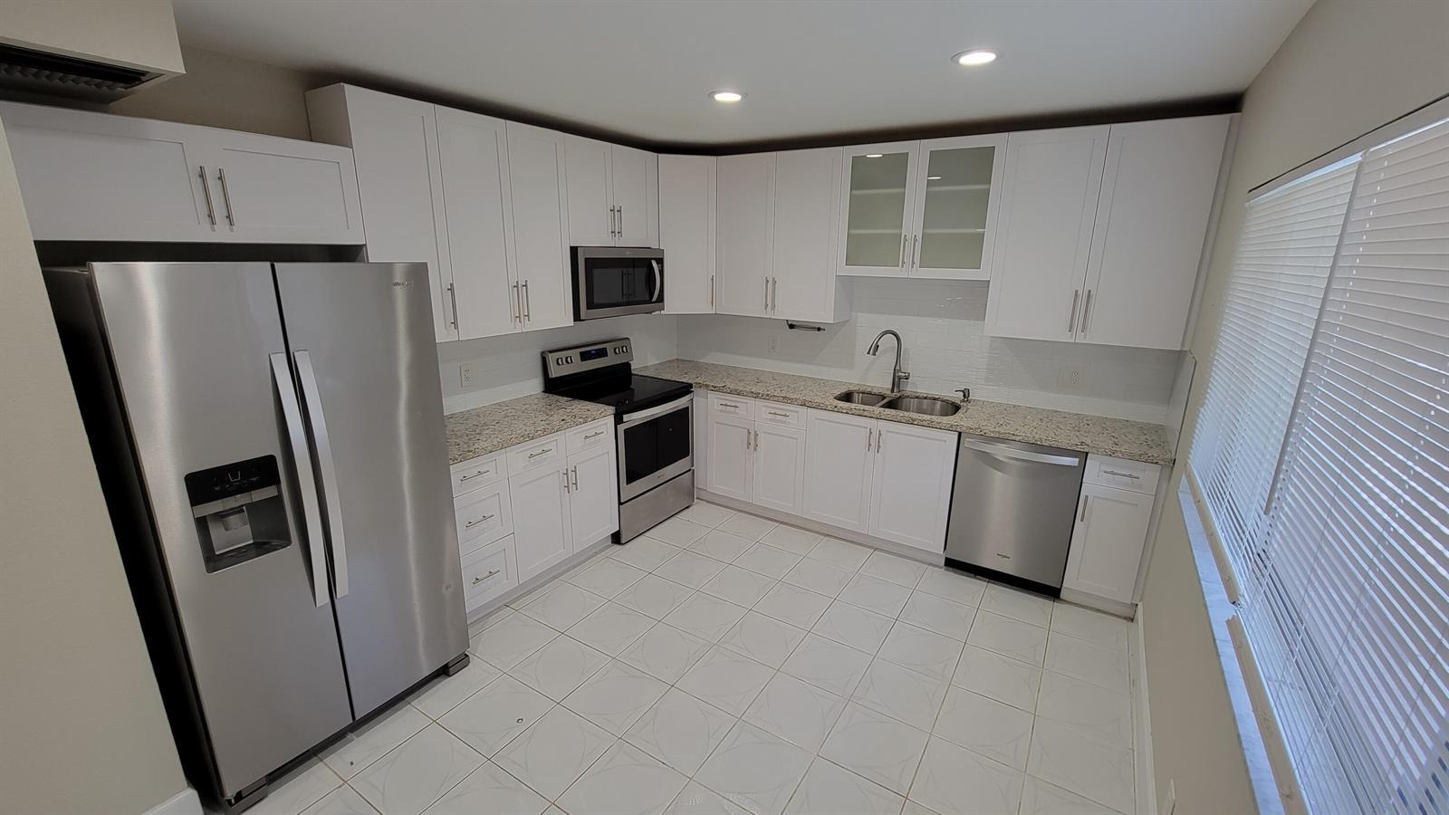 6289 Lear Drive # 203, Lake Worth FL 33462 photo 2