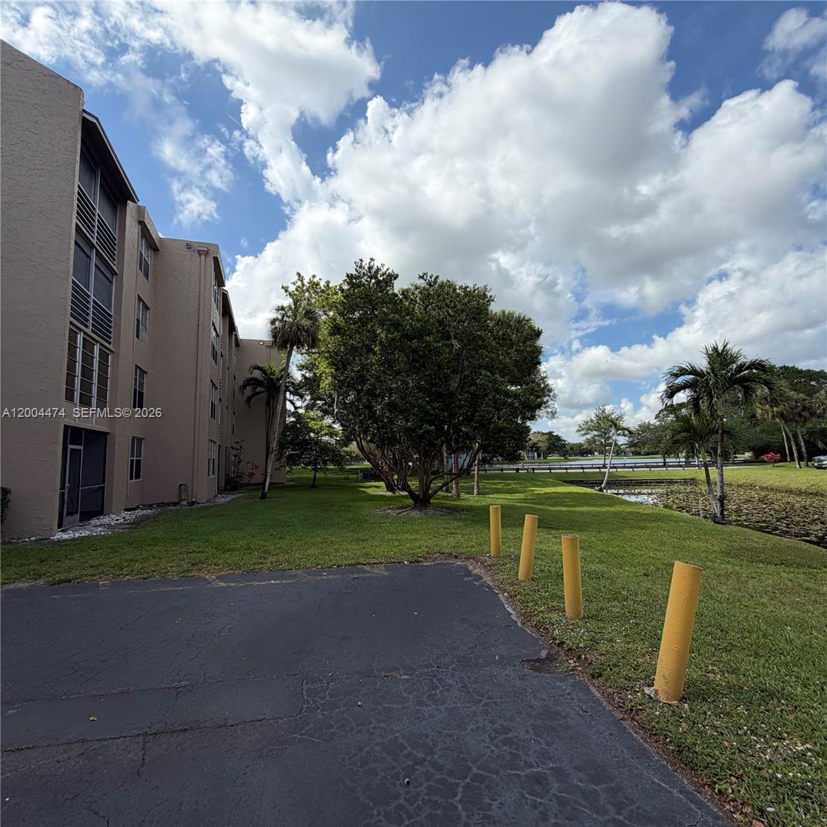 9440 Tangerine Pl # 206, Davie FL 33324 photo 4