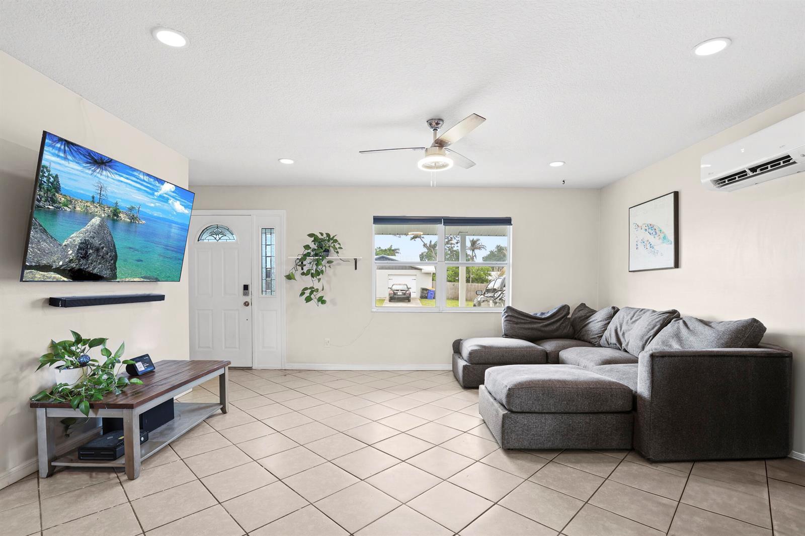 1741 SE Jackson Street, Stuart FL 34997 photo 5