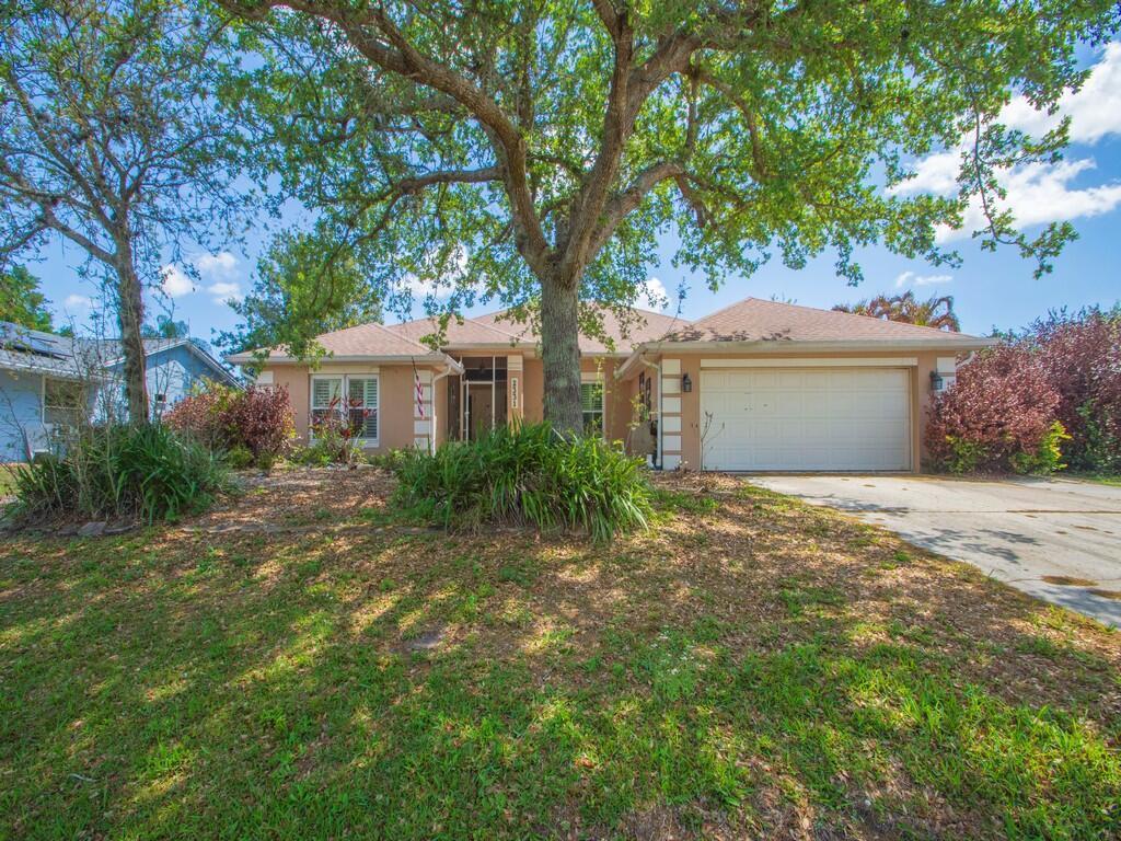 2331 SW Freeman Street, Port St. Lucie FL 34953