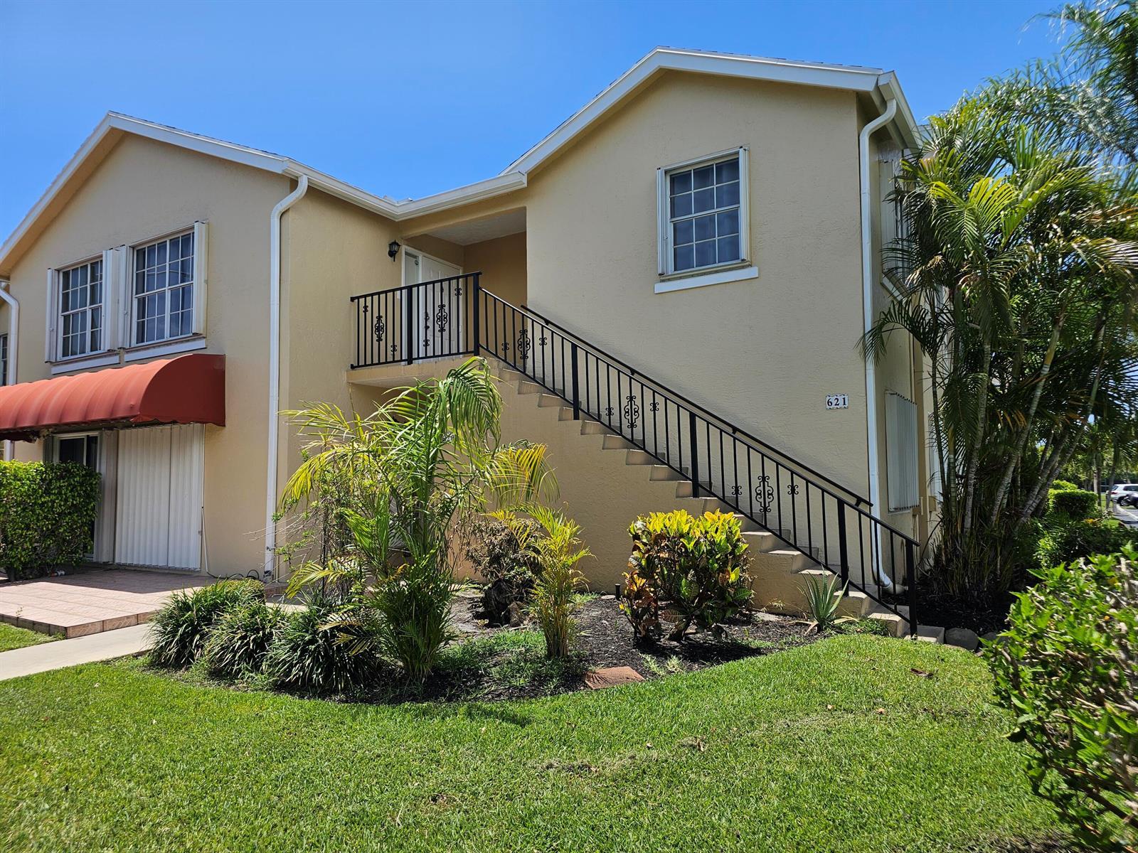 621 Waterside Drive, Hypoluxo FL 33462 photo 3