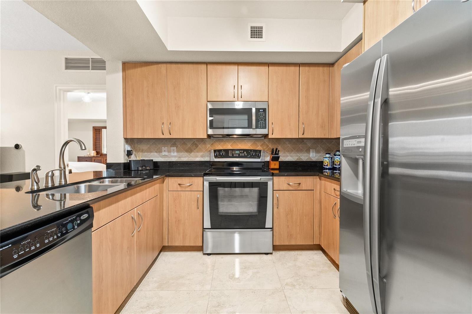 1830 Radius Drive # 303, Hollywood FL 33020 photo 3