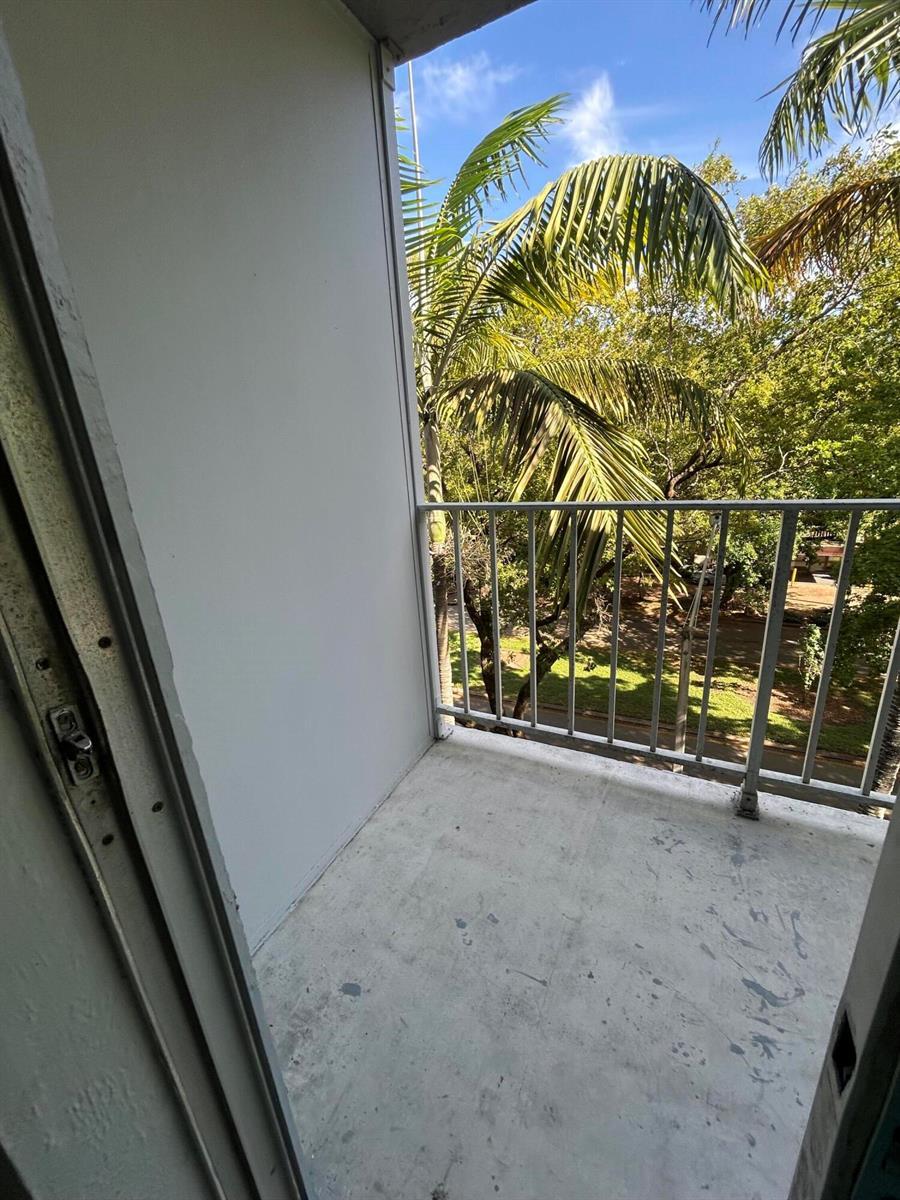 1805 Sans Souci Boulevard # 507, North Miami FL 33181 photo 5