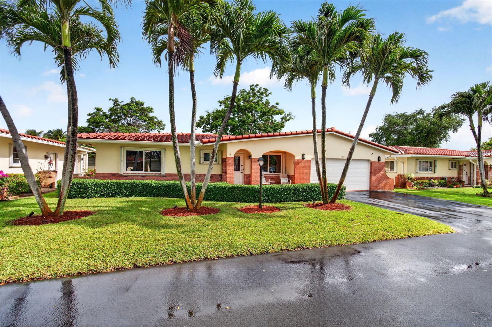 1255 NW 44th Street, Deerfield Beach FL 33064 photo 2
